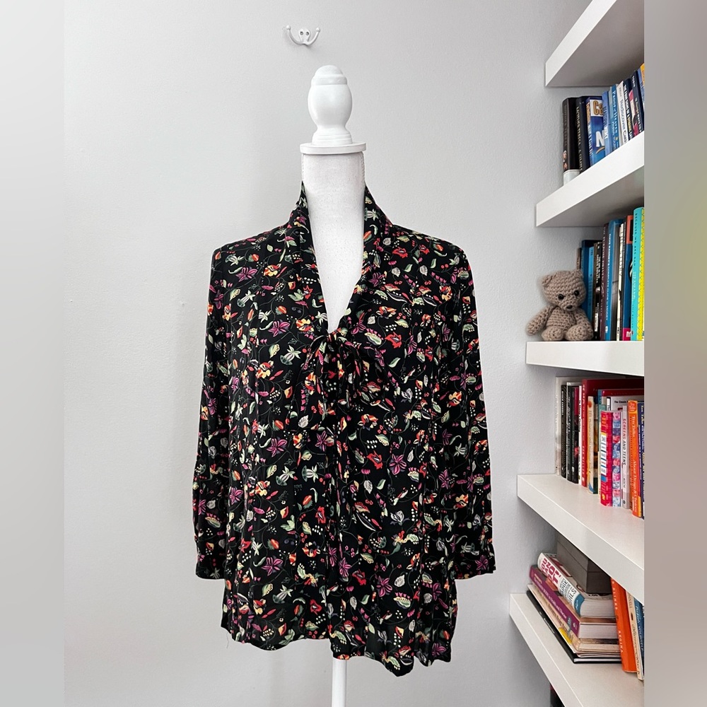 Anthropologie “Conversations” 21/52 Black Floral Blouse